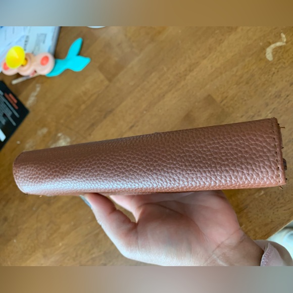 NWOT STONEMOUNTAIN Wallet Clutch Tan Brown - Picture 7 of 12